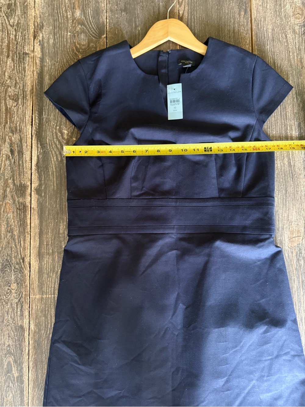 Ann Taylor Petite Navy Cap Sleeve Shift Dress 10P New With Tags - Picture 5 of 9
